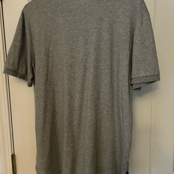 Ralph Lauren Polo shirt. Mens size L. EUC - Picture 4 of 5